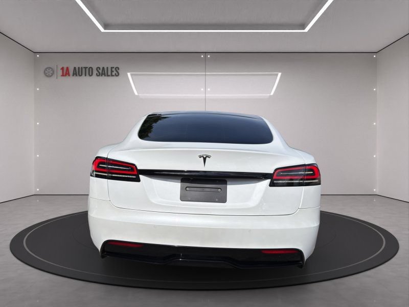 Used 2022 Tesla Model S AWD/4WD image 4