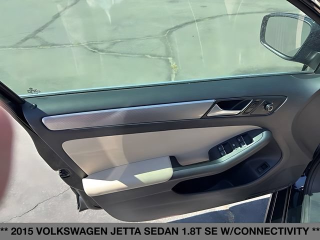 Used 2015 Volkswagen Jetta SE FWD image 17
