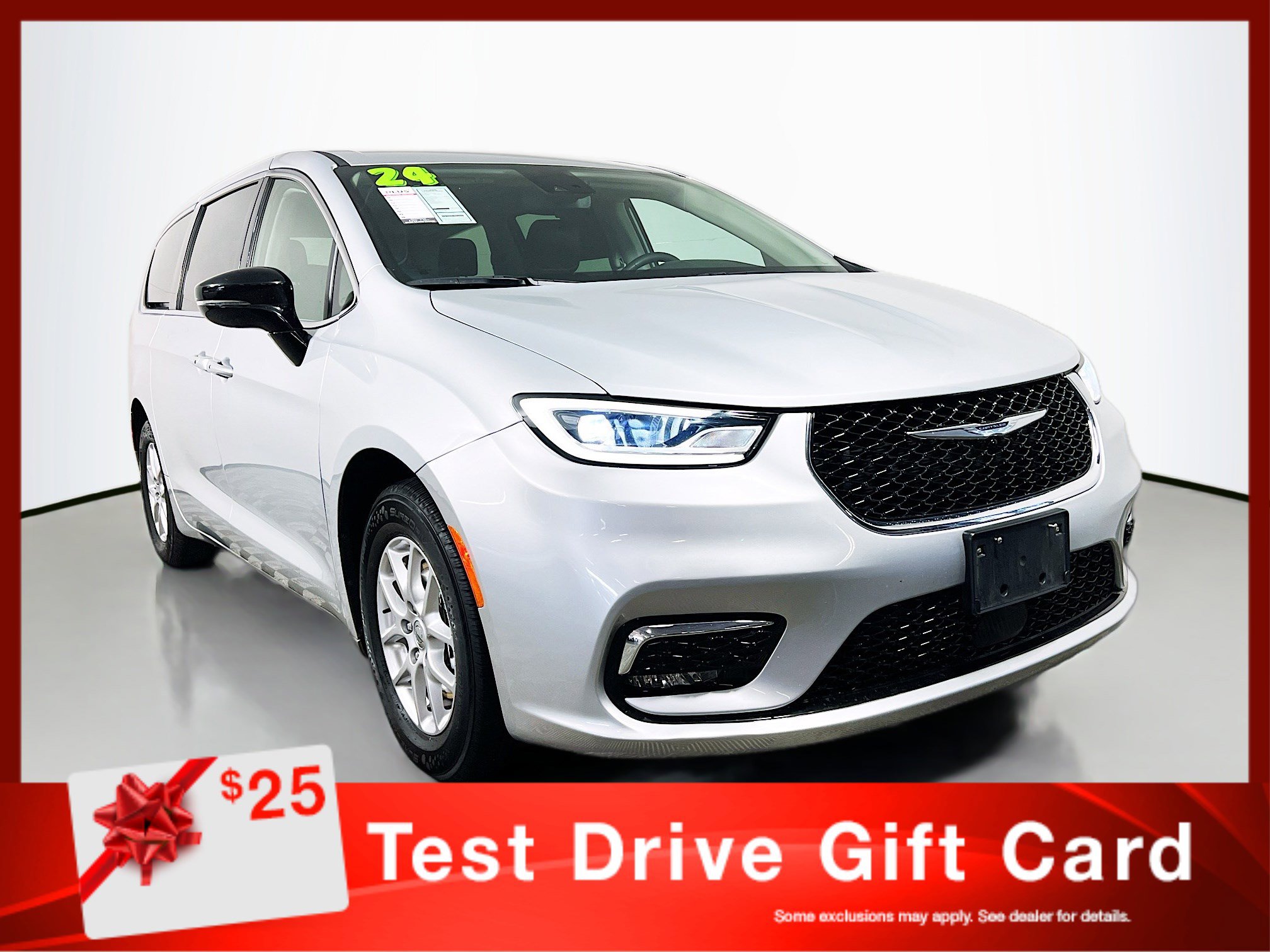 Used 2024 Chrysler Pacifica Touring-L image 1