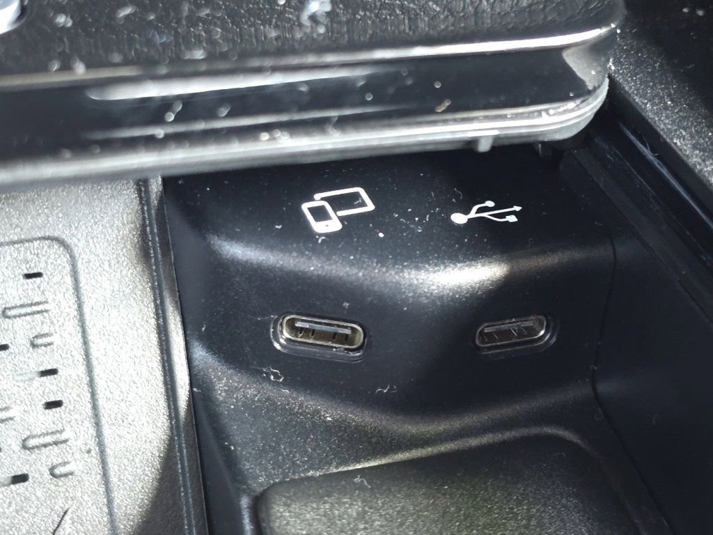 Used 2023 Mercedes-Benz GLE 350 4MATIC image 7