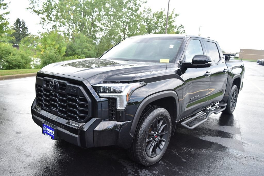 Used 2025 Toyota Tundra Limited w/ TRD Off-Road Package AWD/4WD image 11