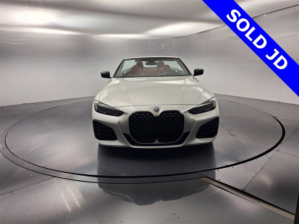 Used 2023 BMW M440i Convertible w/ Premium Package image 4