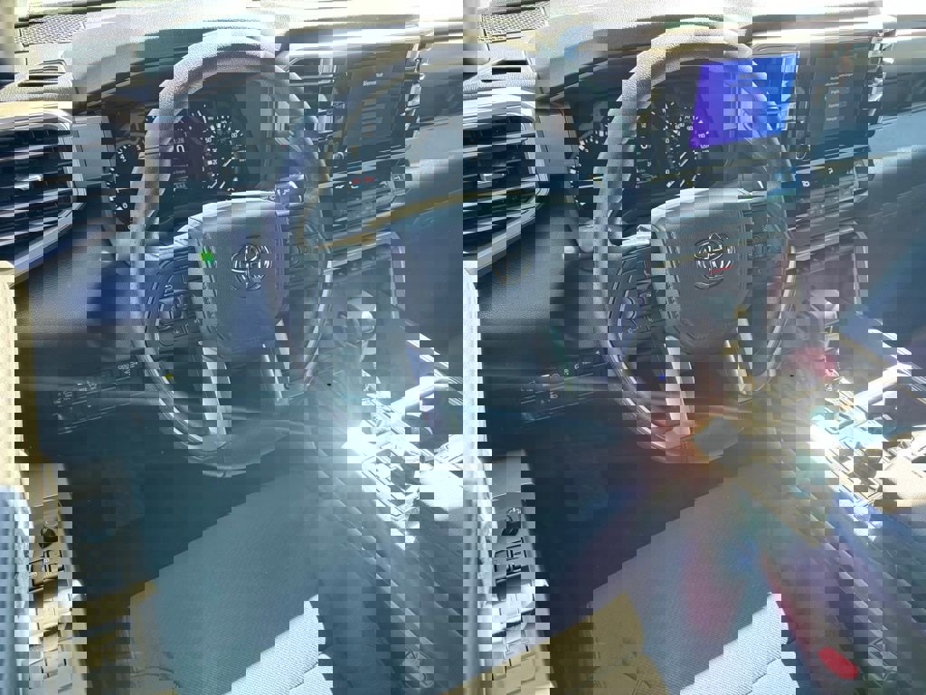 New 2026 Toyota Tundra SR5 image 13