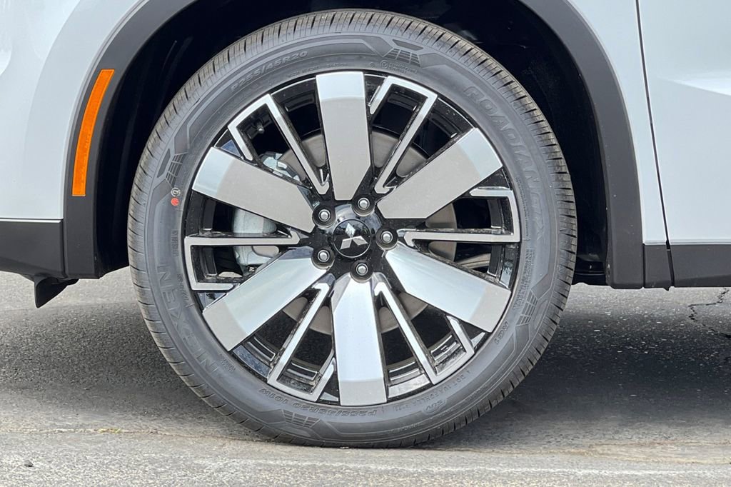 New 2026 Mitsubishi Outlander SE image 26