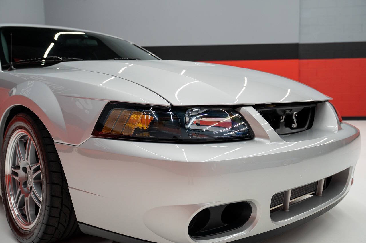 Used 2003 Ford Mustang Cobra RWD image 8
