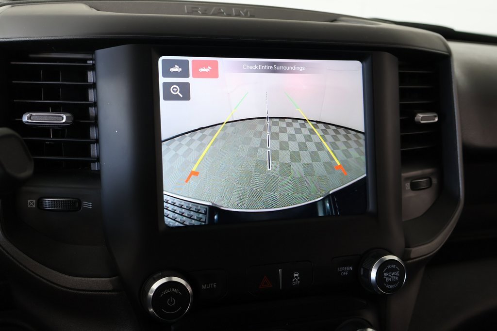 Used 2024 RAM 2500 Tradesman w/ Chrome Appearance Group image 6