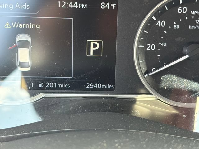Used 2025 Nissan Versa SV FWD image 19