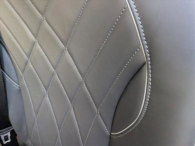 Used 2023 Mercedes-Benz EQS 580 4MATIC SUV image 18