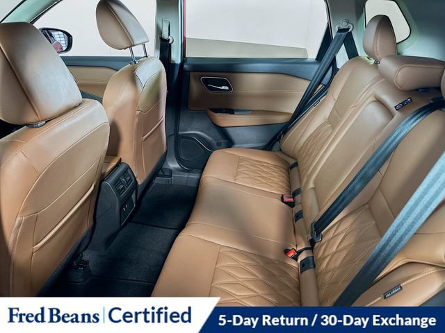 Used 2025 Nissan Rogue Platinum AWD/4WD image 21