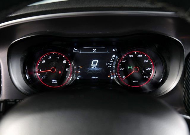 Used 2019 Dodge Charger SXT image 18
