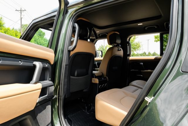 New 2026 Land Rover Defender 110 X-Dynamic SE AWD/4WD image 43