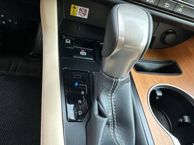 Used 2022 Lexus RX 350 AWD w/ Premium Package image 35