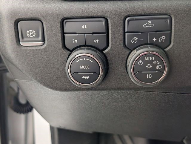 Certified 2025 Chevrolet Silverado 2500 LT AWD/4WD image 21