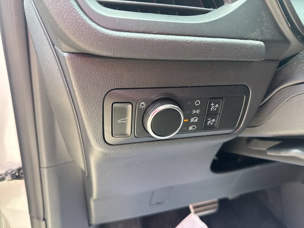 Used 2024 Ford Escape ST-Line w/ Tech Pack #1 AWD/4WD image 11