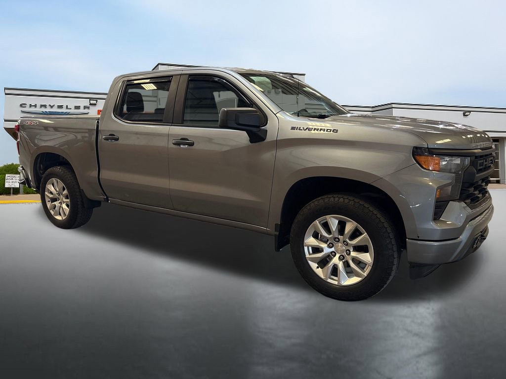 Used 2023 Chevrolet Silverado 1500 Custom image 7