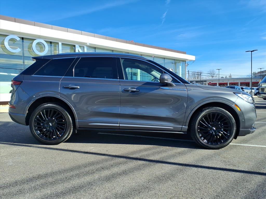 Certified 2021 Lincoln Corsair Reserve w/ Equipment Group 201A image 11