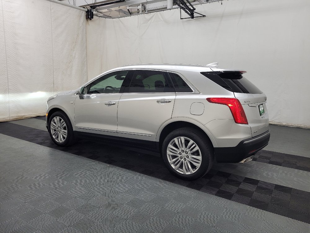 Used 2019 Cadillac XT5 Premium Luxury AWD/4WD image 3