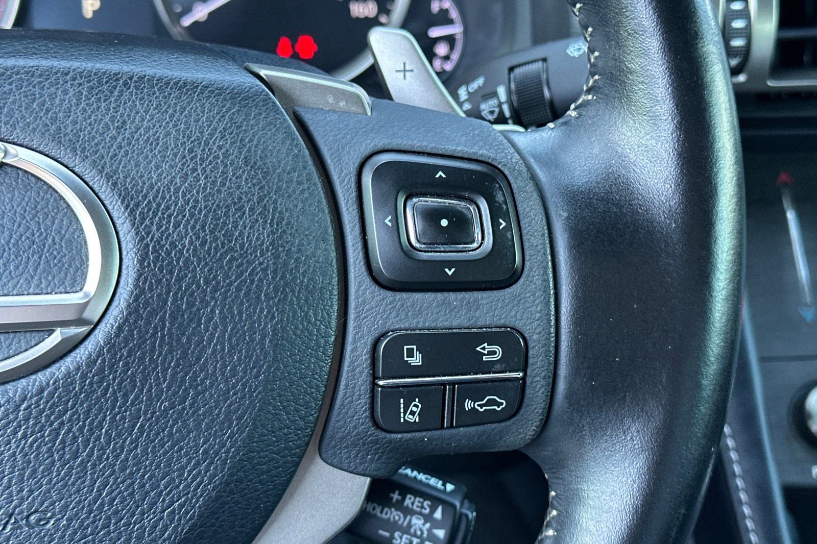 Used 2019 Lexus RC 300 w/ Premium Package image 30