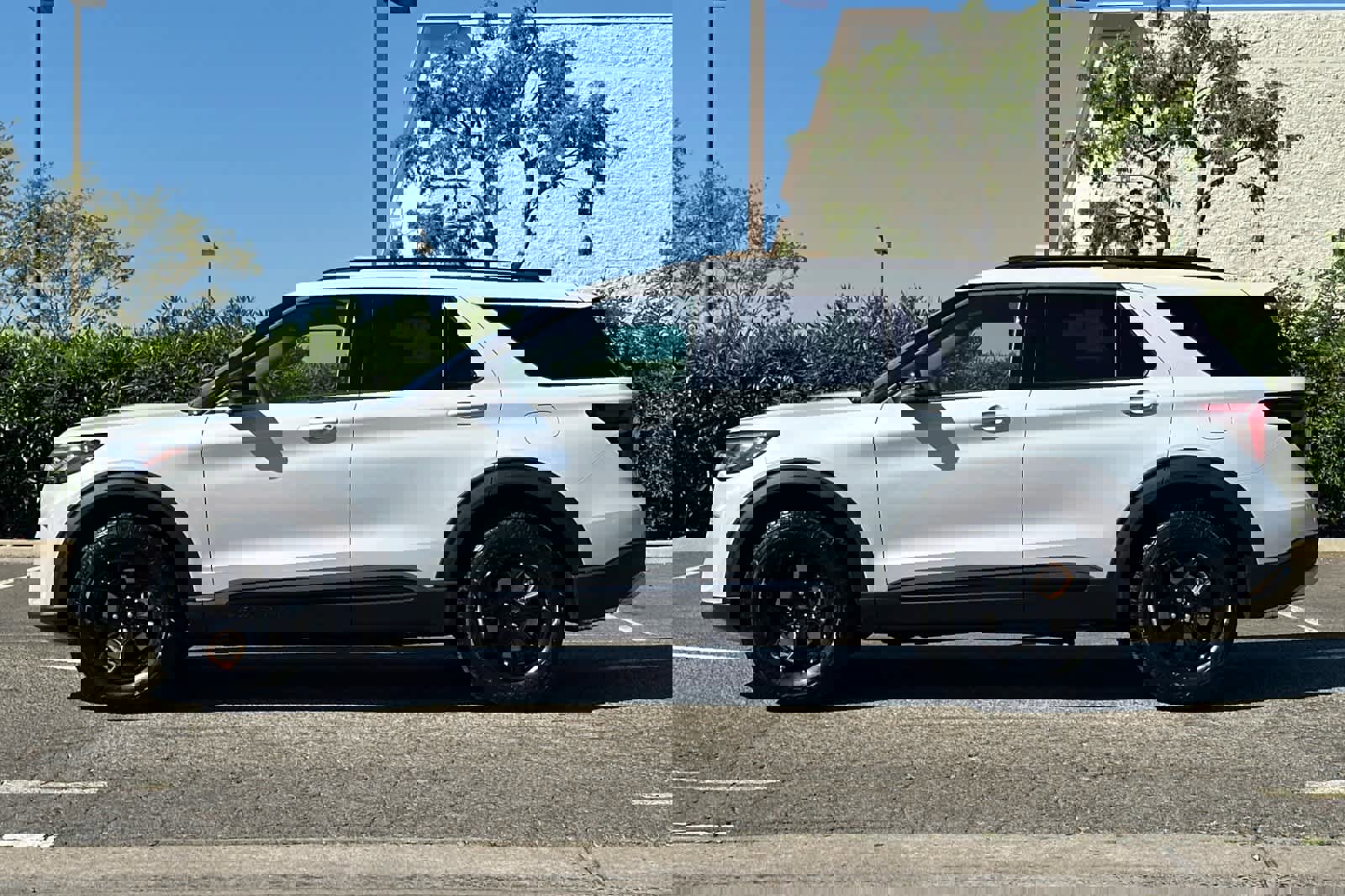 New 2026 Ford Explorer Tremor w/ Tremor Ultimate Package image 5