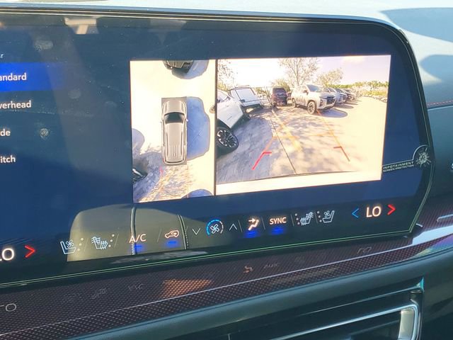 New 2026 Chevrolet Traverse RS image 12