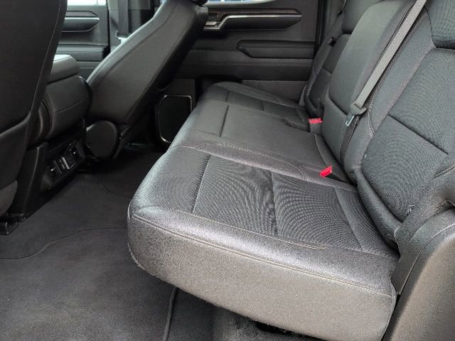 Used 2024 GMC Sierra 1500 SLT AWD/4WD image 7