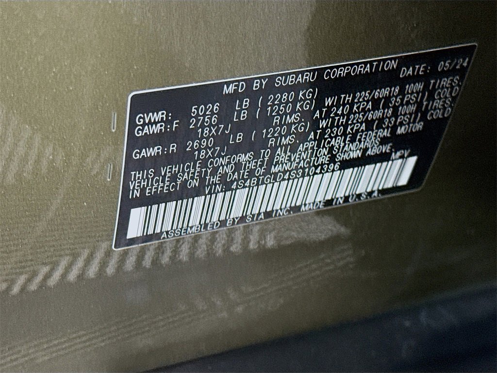 Certified 2025 Subaru Outback Onyx Edition XT image 38