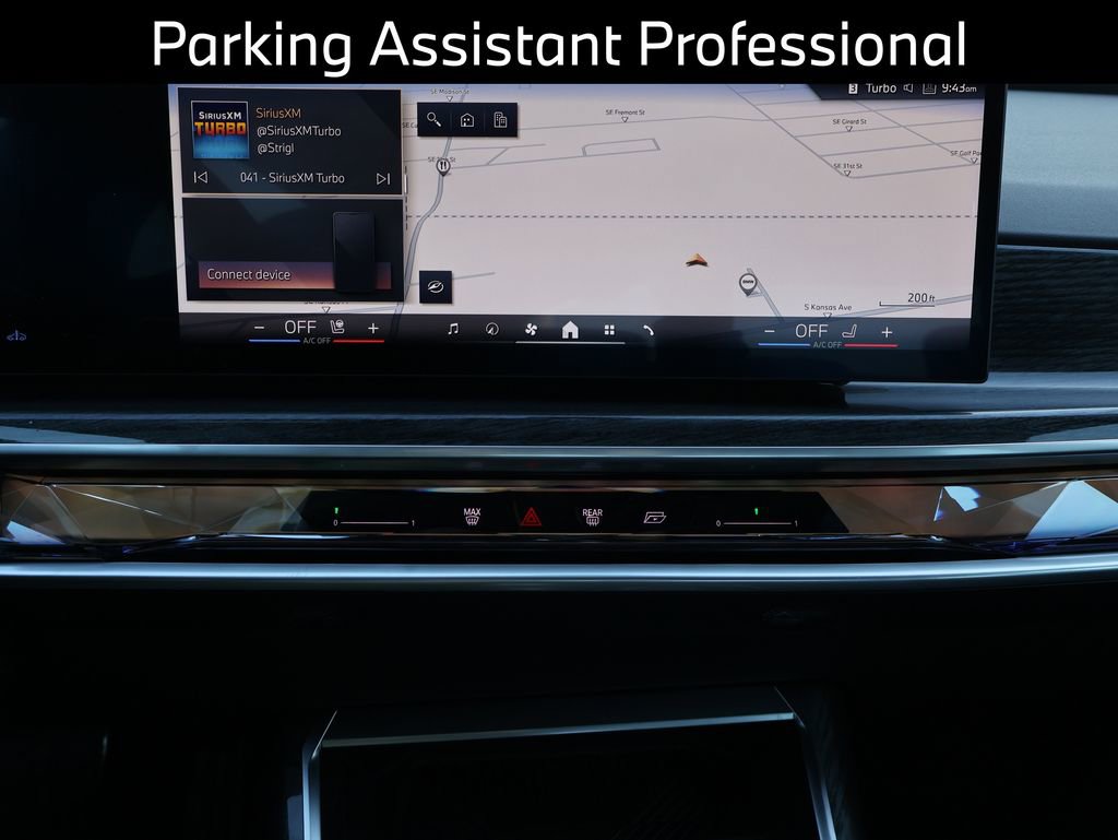 Certified 2025 BMW 760i xDrive image 28