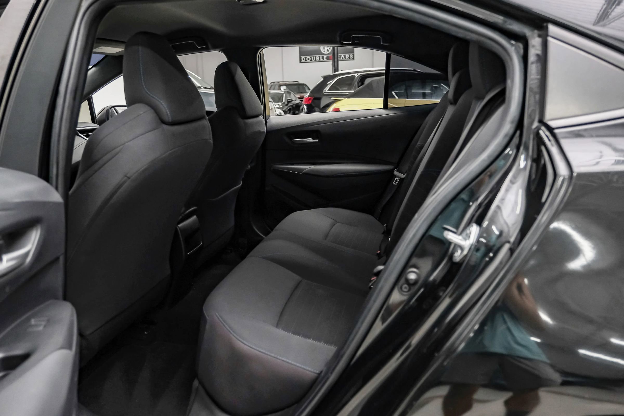 Used 2021 Toyota Corolla SE image 35