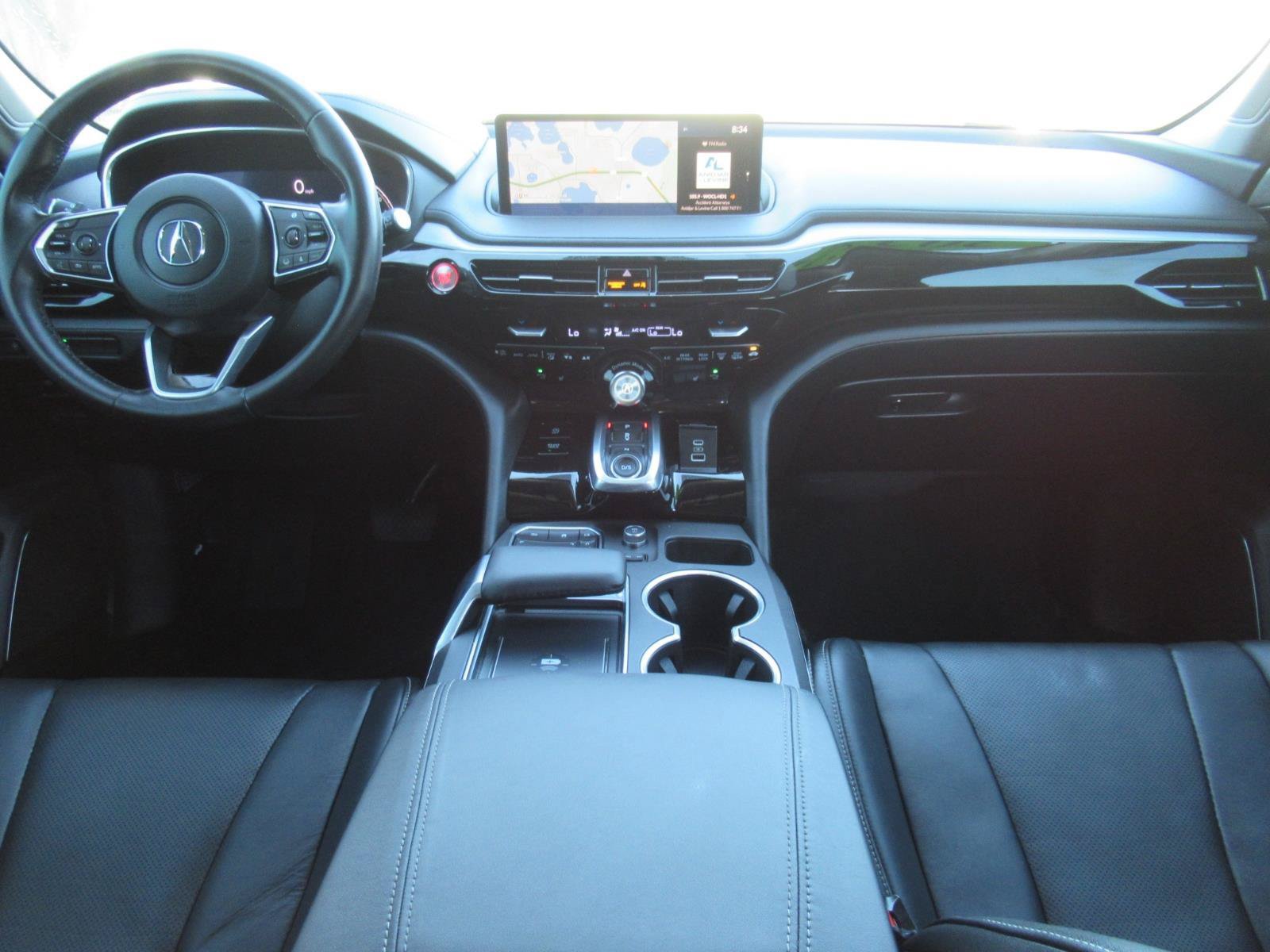 Used 2024 Acura MDX w/ Technology Package FWD image 12