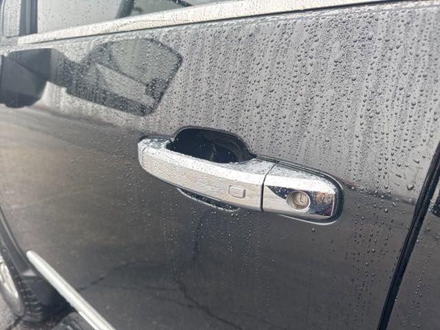 Used 2024 Chevrolet Silverado 2500 High Country image 10