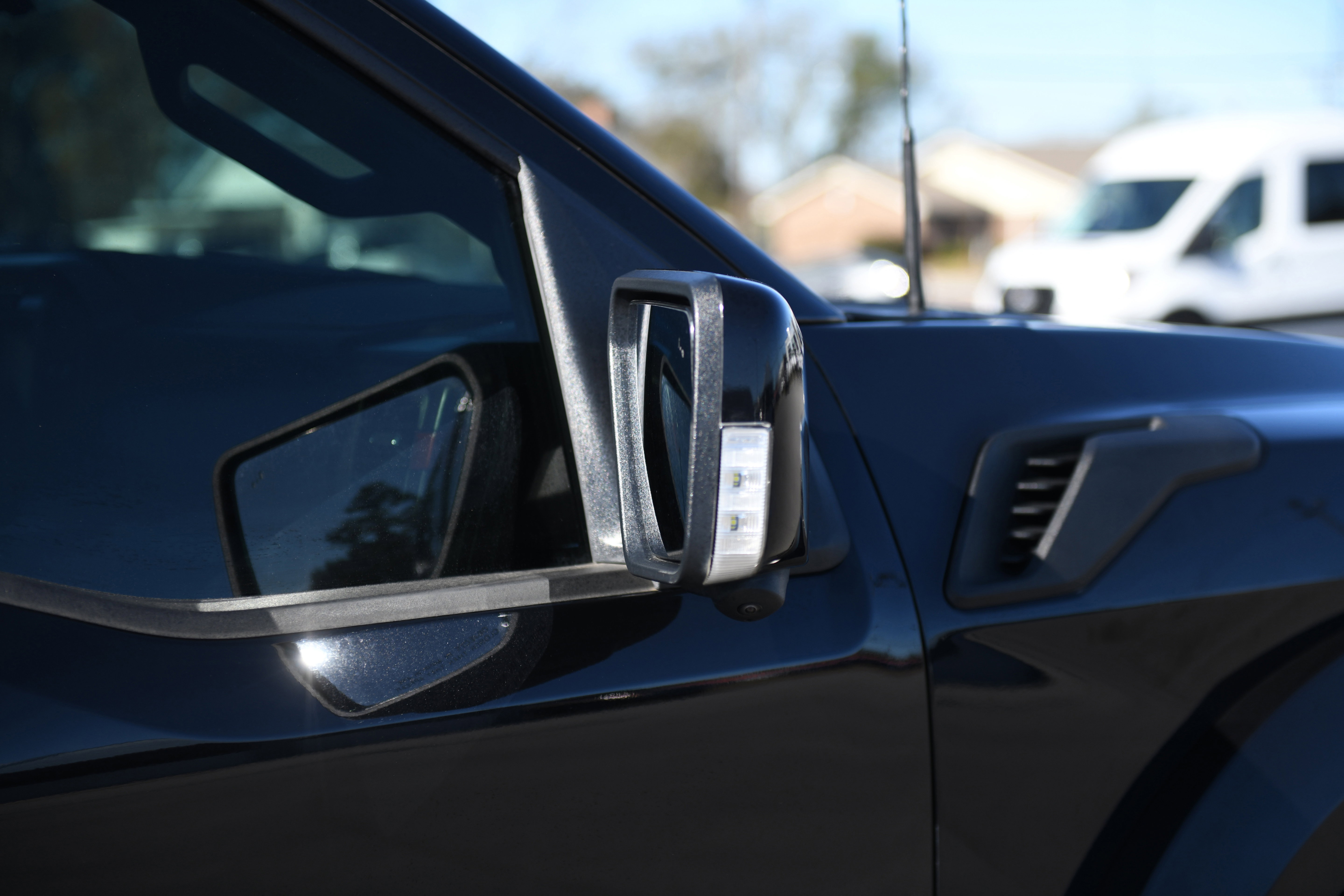 Used 2024 Ford F150 Raptor image 5