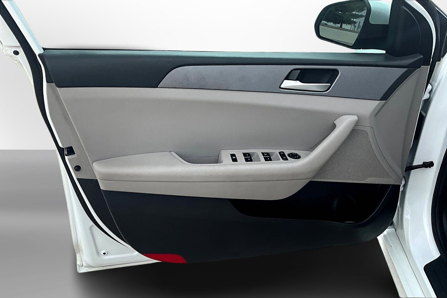 Used 2018 Hyundai Sonata ECO image 25