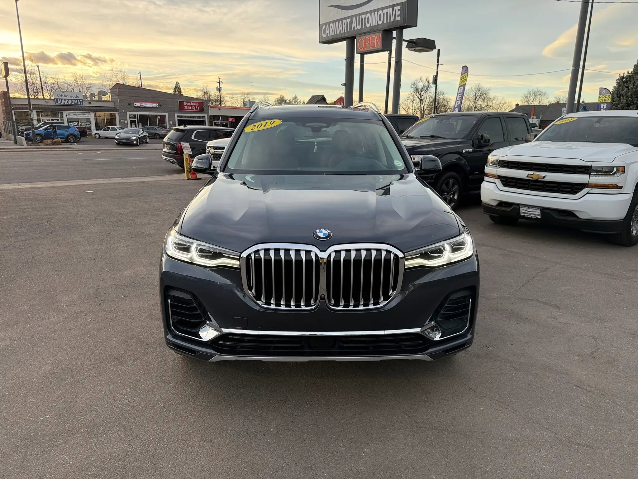 Used 2019 BMW X7 xDrive40i w/ Premium Package image 4