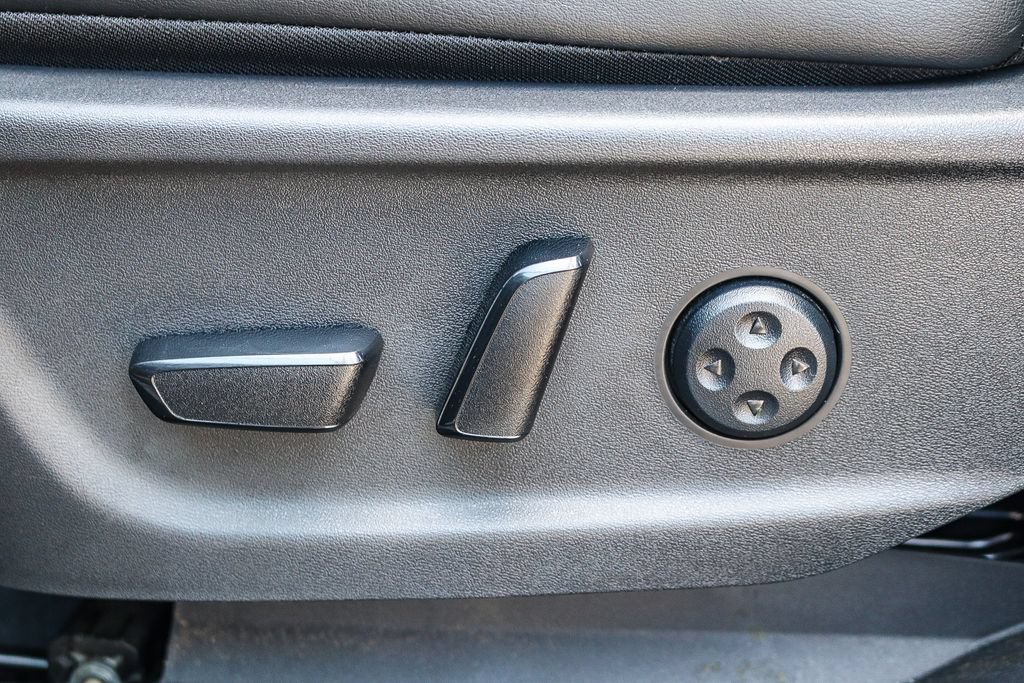 Used 2023 Nissan Ariya FWD image 21