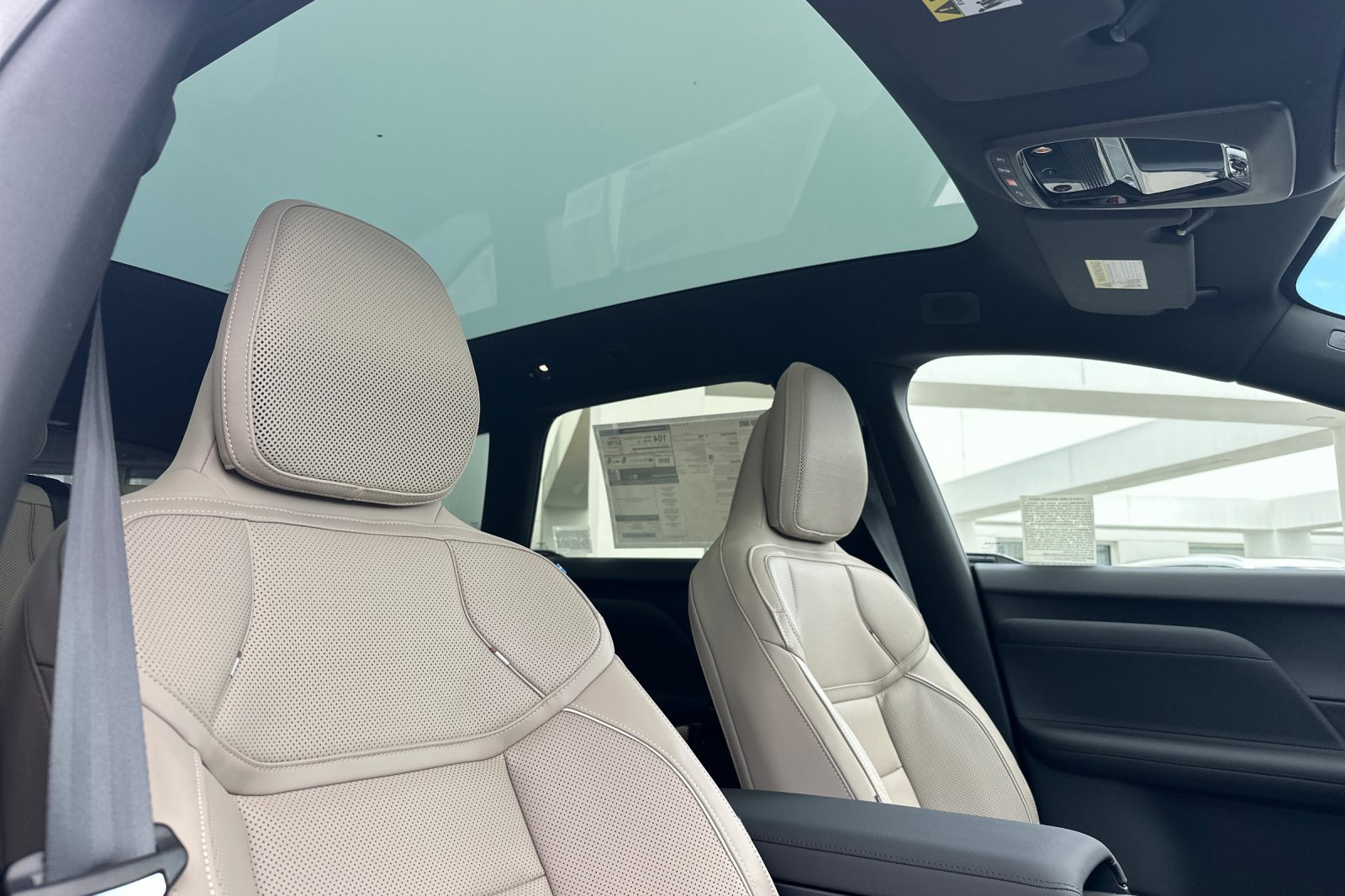 New 2027 Volvo EX60 Ultra AWD/4WD image 14