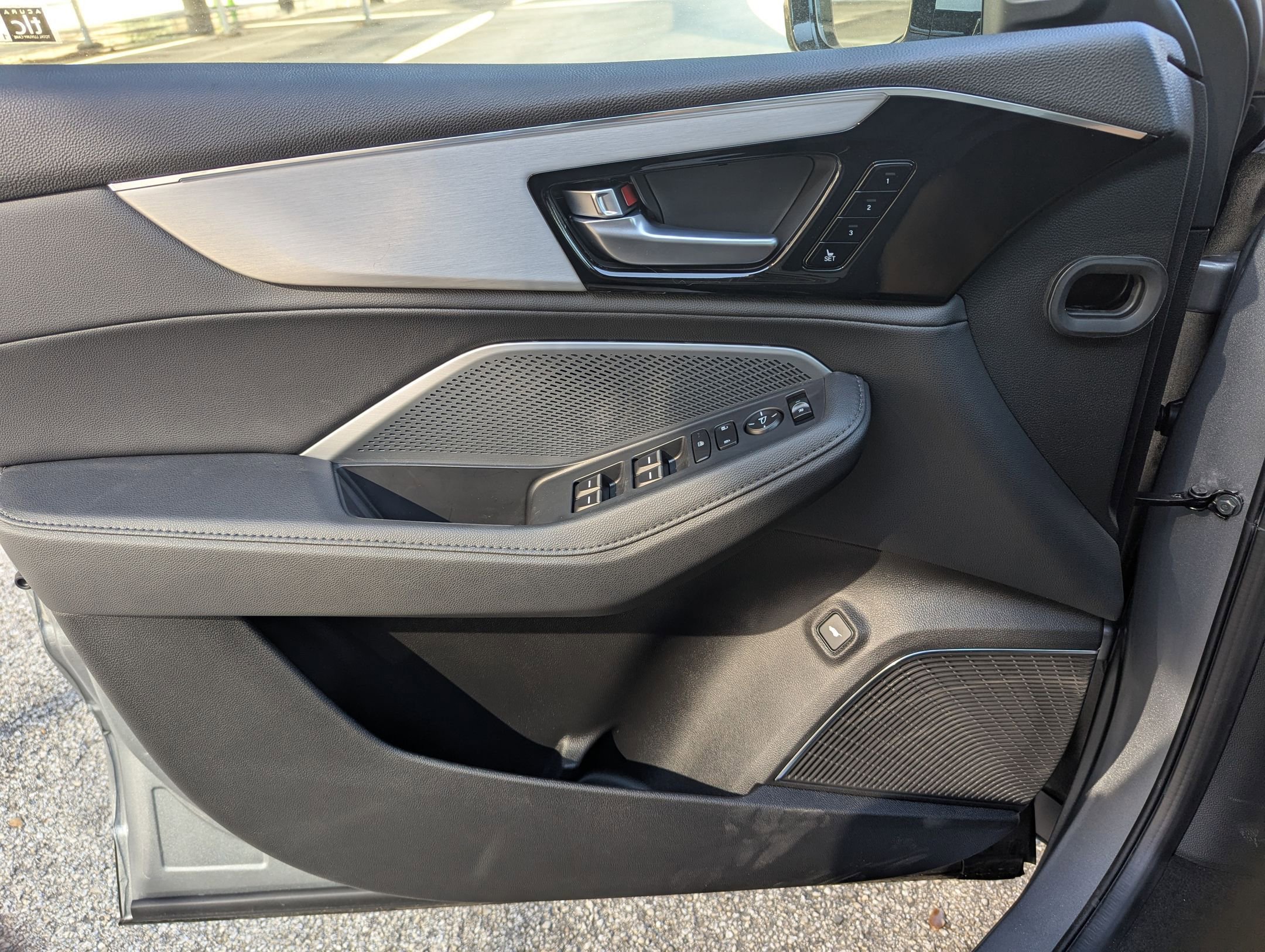 New 2026 Acura MDX SH-AWD image 13