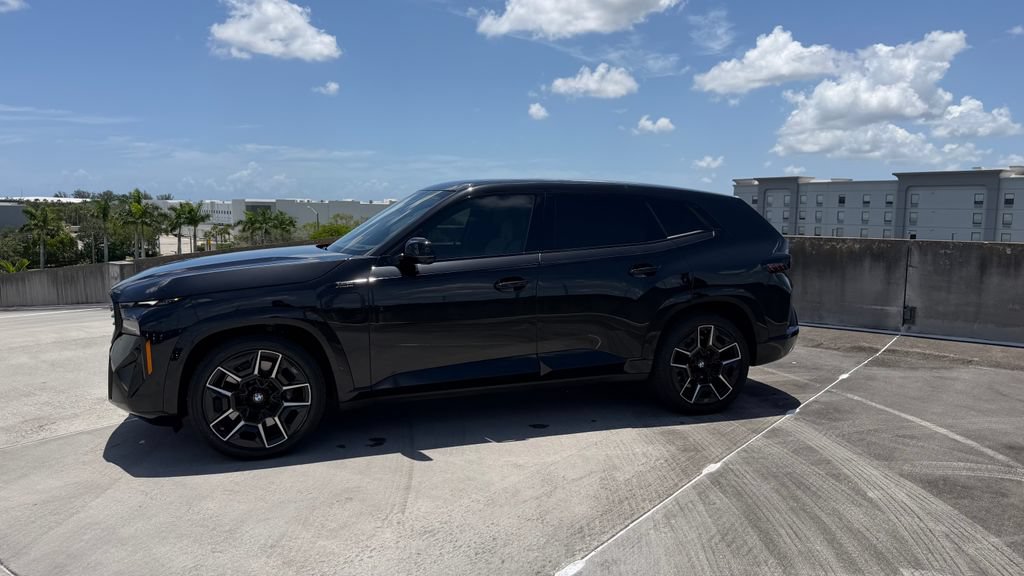 Used 2023 BMW XM AWD/4WD image 8