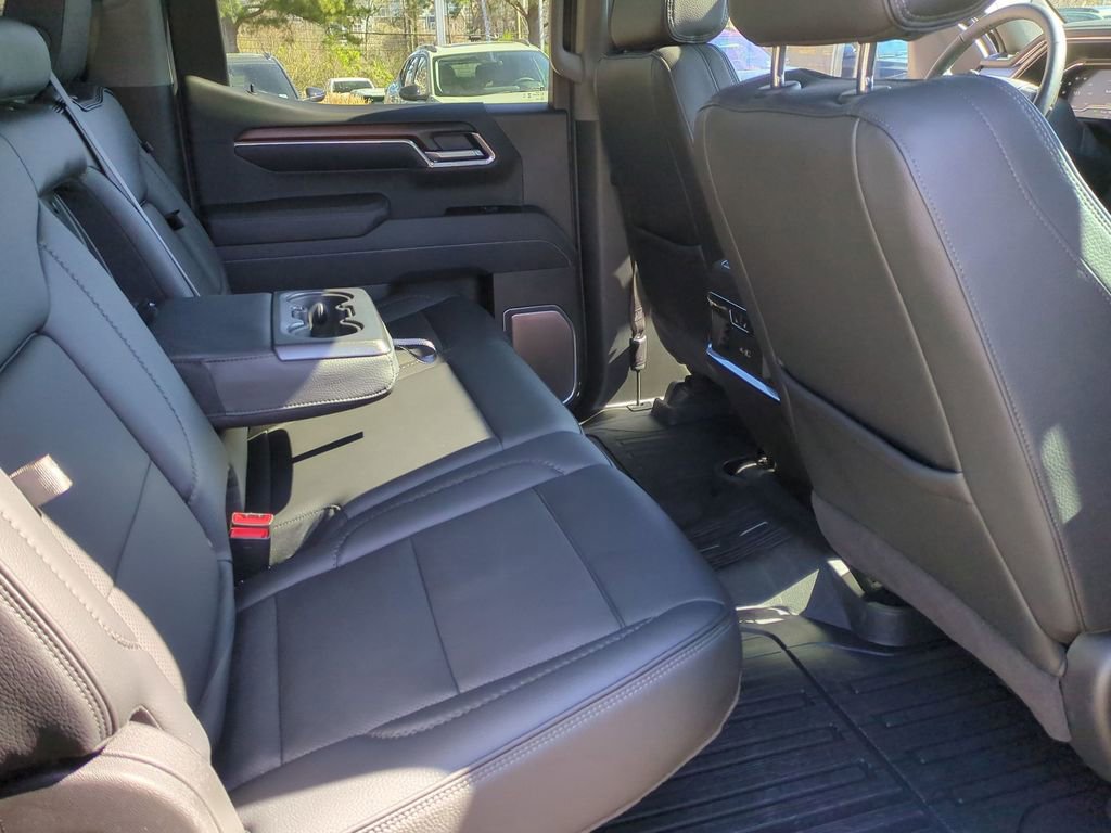 Used 2025 GMC Sierra 1500 Denali w/ Denali Reserve Package AWD/4WD image 30