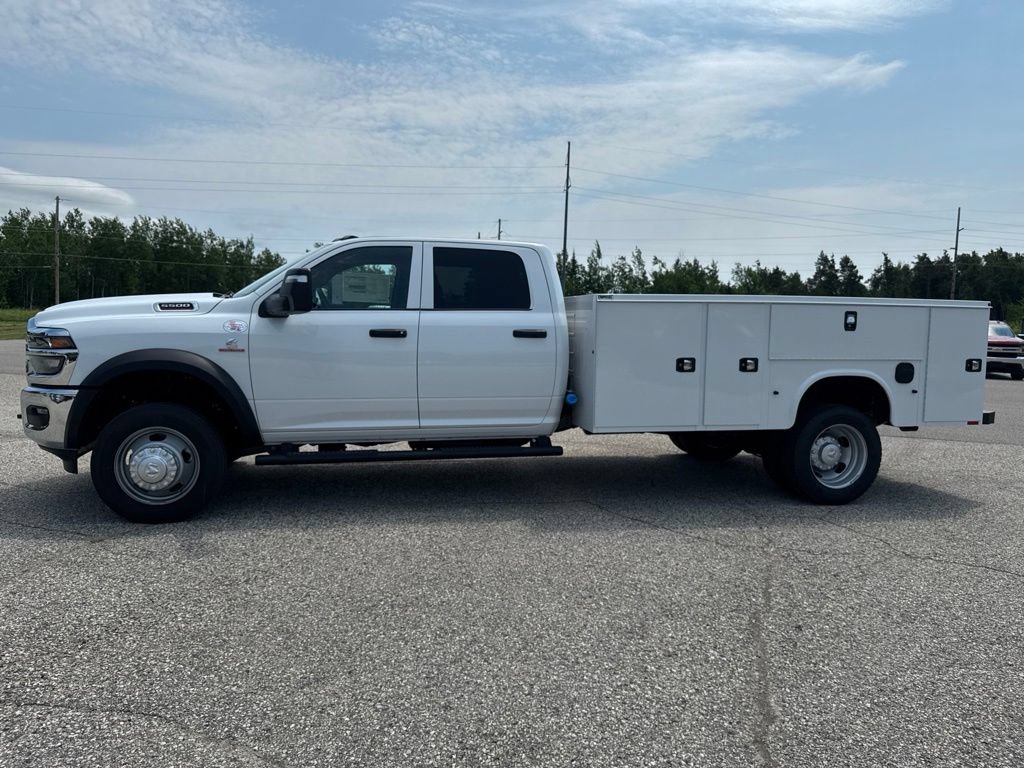 New 2026 RAM 5500 Tradesman AWD/4WD image 8