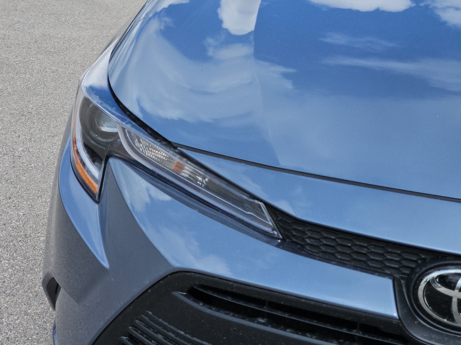 New 2026 Toyota Corolla LE FWD image 28