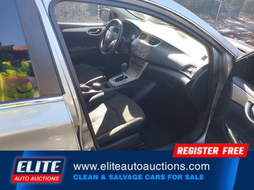 Used 2013 Nissan Sentra S image 9