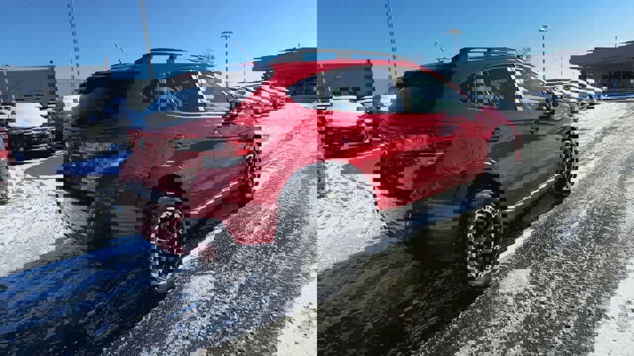 Certified 2023 Subaru Crosstrek 2.0i image 8