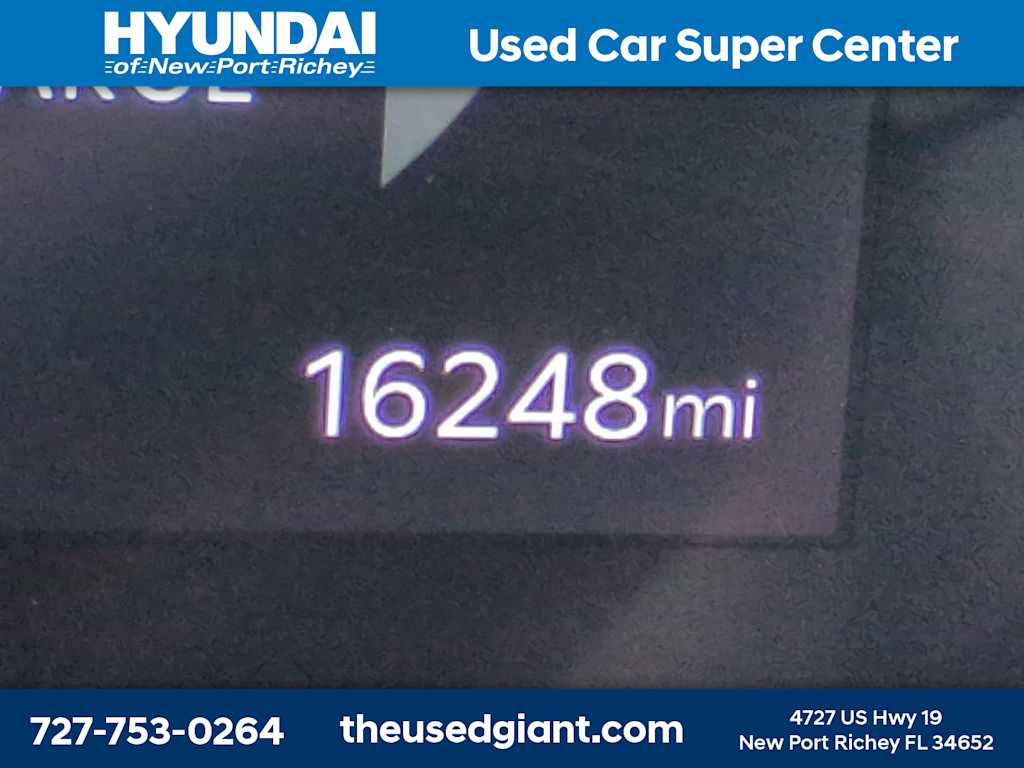 Used 2025 Kia Sorento SX Prestige AWD/4WD image 34