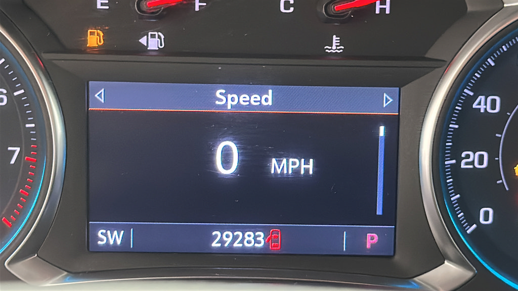 Used 2023 Chevrolet Traverse LT w/ Midnight/Sport Edition AWD/4WD image 16