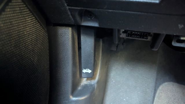 Used 2019 Chevrolet Sonic LT image 30