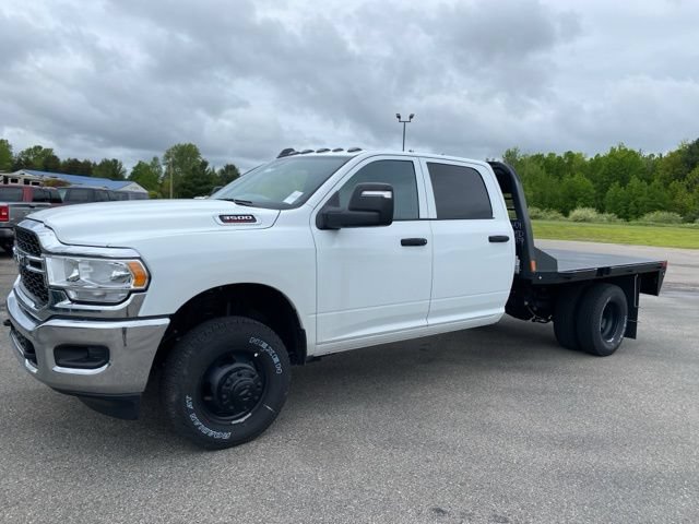 New 2024 RAM 3500 Tradesman w/ Chrome Appearance Group AWD/4WD image 1