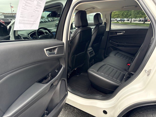 Used 2020 Ford Edge SEL w/ Convenience Package AWD/4WD image 25
