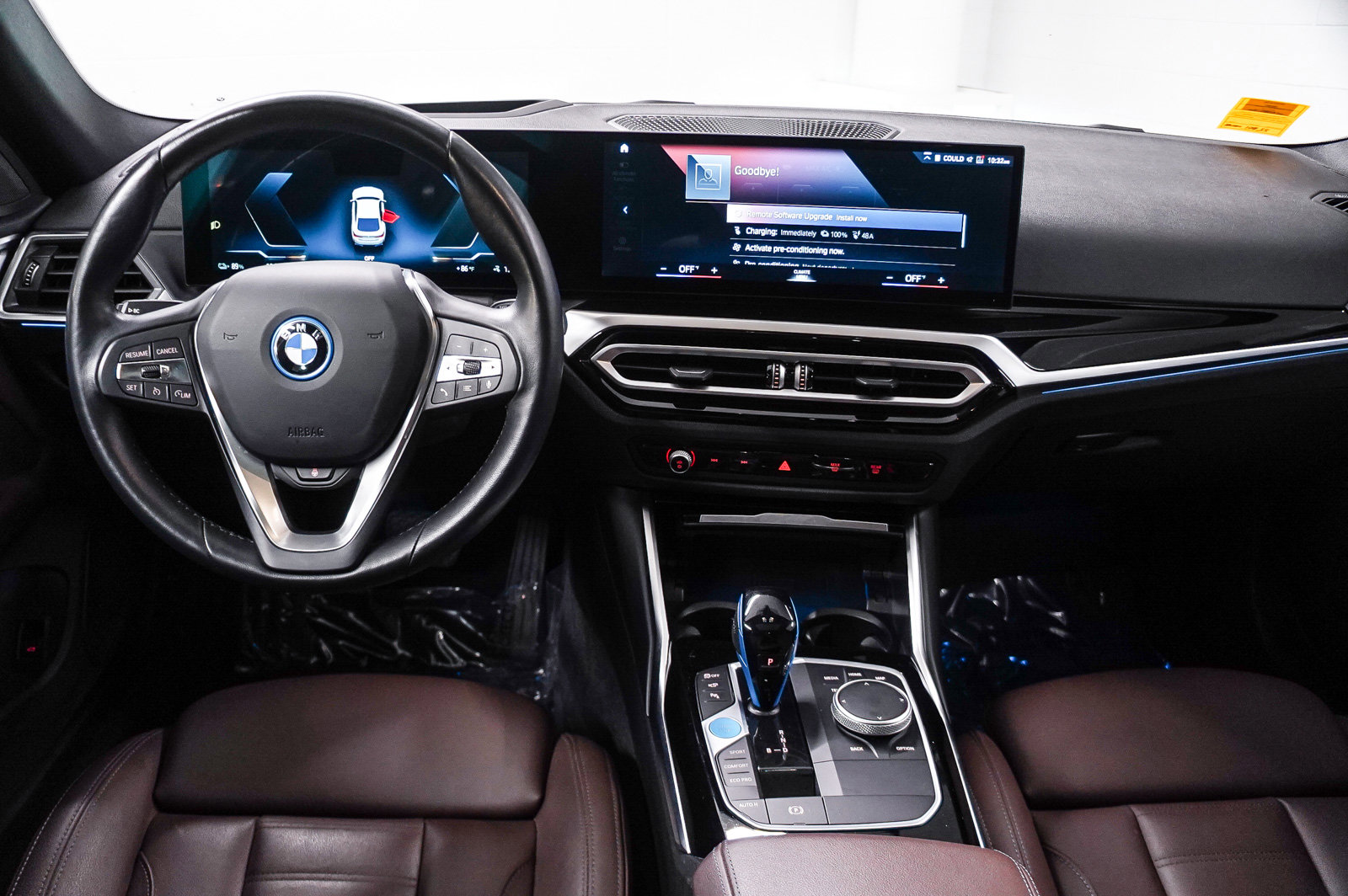 Certified 2023 BMW i4 eDrive40 w/ Premium Package RWD image 12