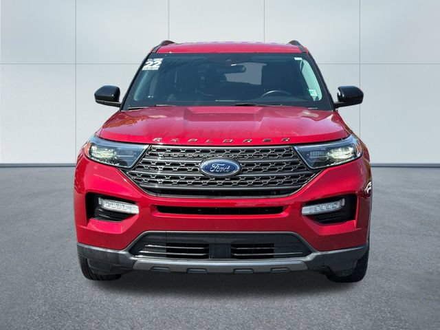 Used 2022 Ford Explorer XLT w/ Equipment Group 202A AWD/4WD image 5