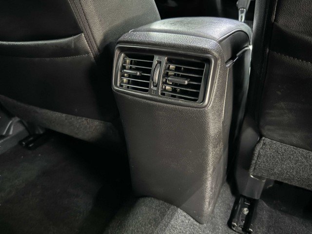 Used 2016 Nissan Rogue SL w/ SL Premium Package image 63